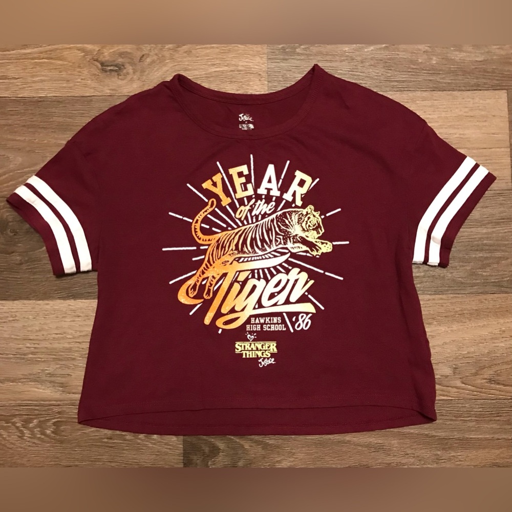 Justice Stranger Things boxy tee Size S